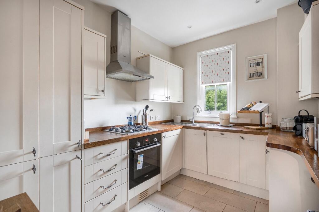Apartment in London, East Sheen - View 4