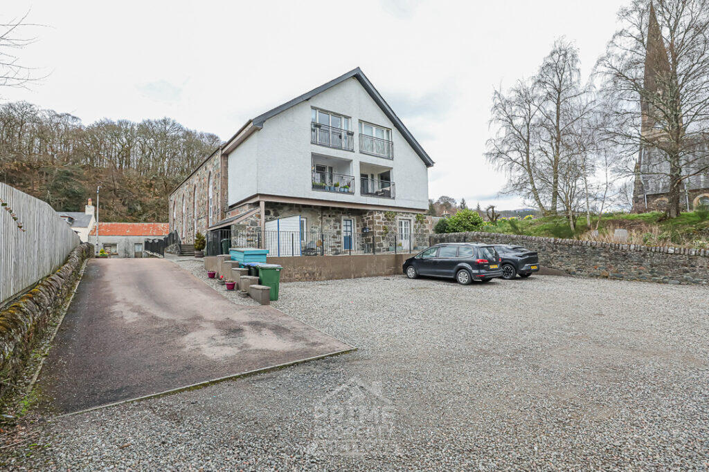 Main image of property: 5 Earnview Court, Burrell Street, Comrie, Crieff, PH6 2JP
