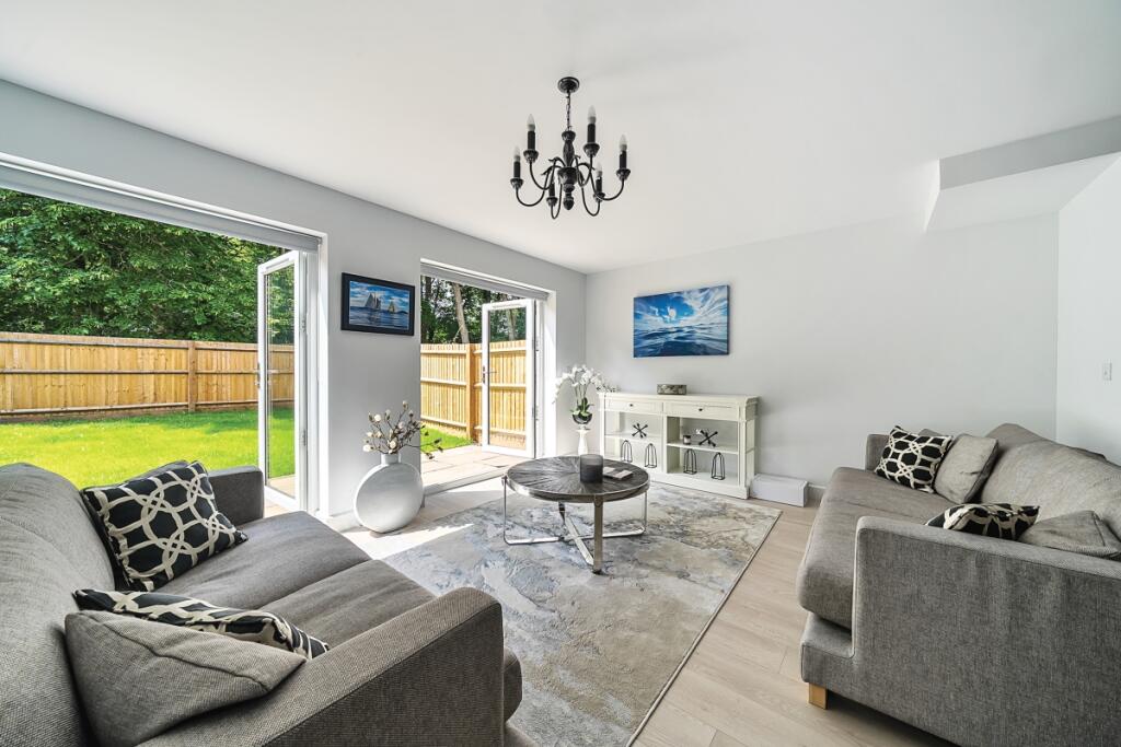 Main image of property: Monkbaron Burderop SN4