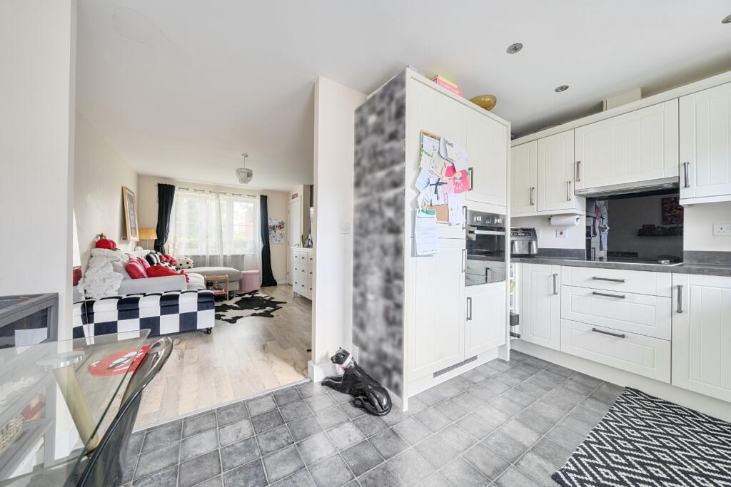 House in Weston-super-Mare, Locking Castle - View 4