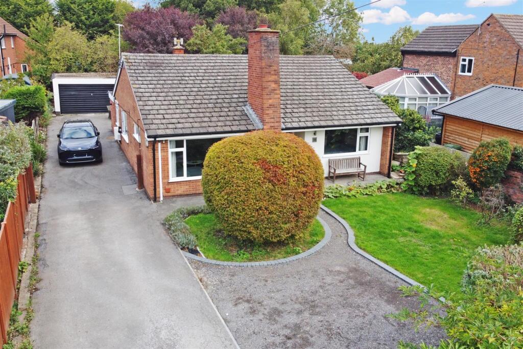 Main image of property: Main Street, Claypole, Newark