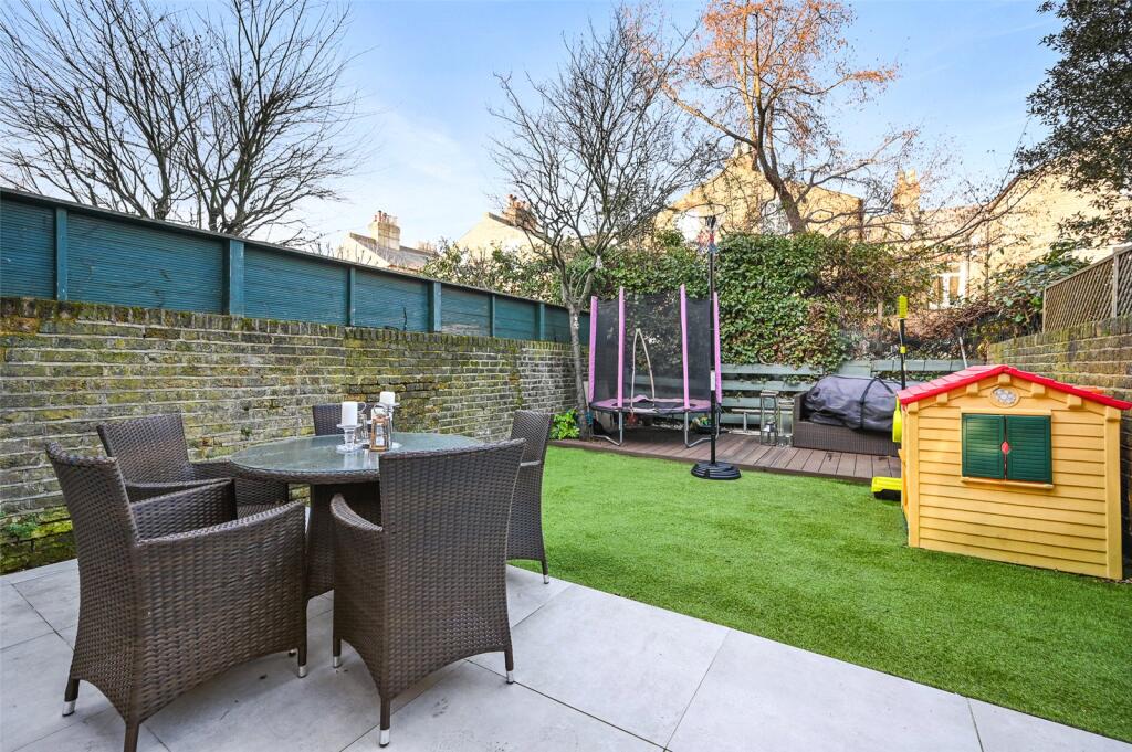 Property photo 11