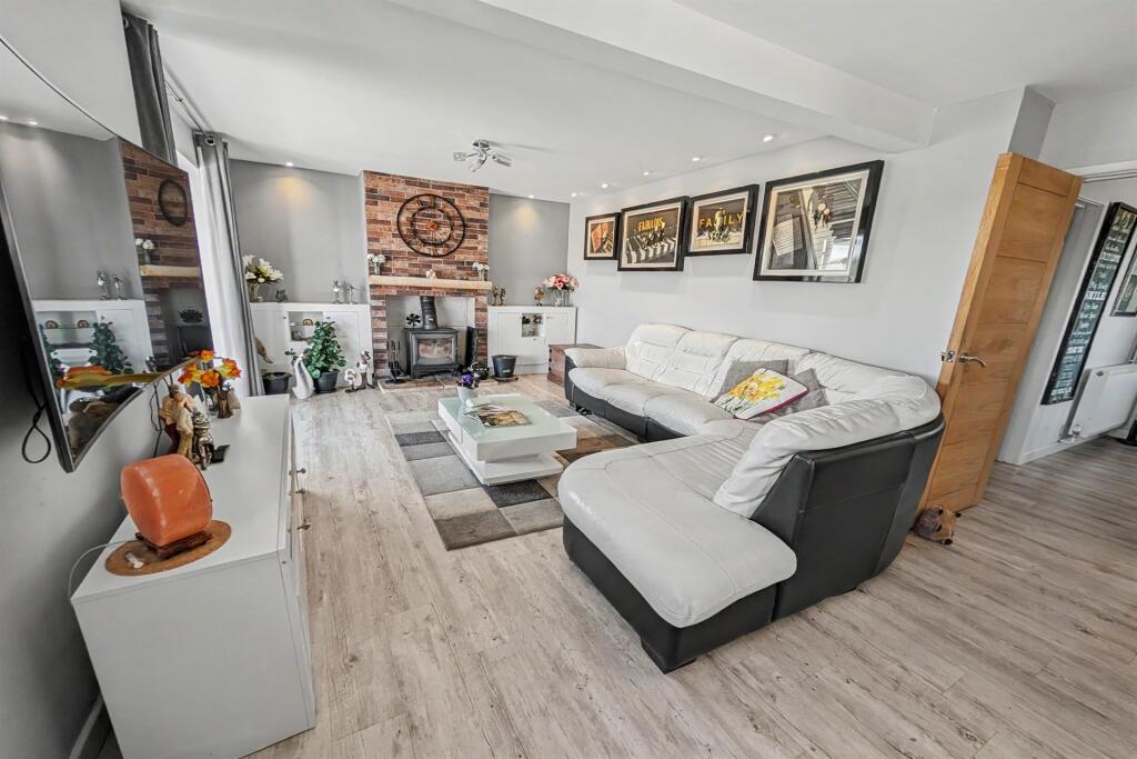 House in Dorchester, Manston - View 2