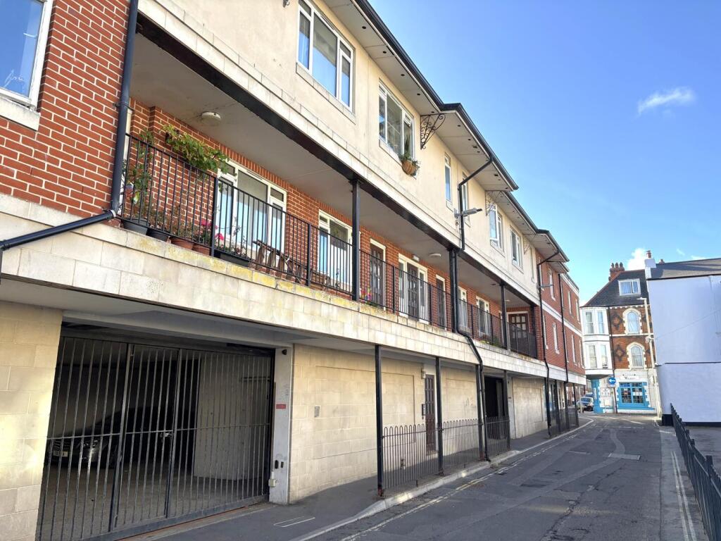 Main image of property: GLOUCESTER MEWS, WEYMOUTH TOWN CENTRE, WEYMOUTH