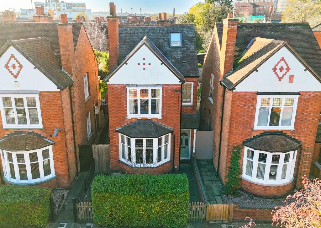 Main image of property: Lorne Road, Clarendon Park, Leicester, LE2