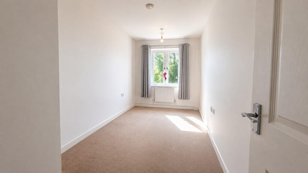 Apartment in East Hampshire, Petersfield - More