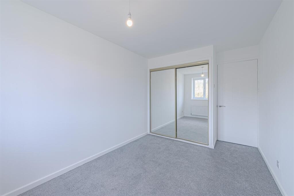 Additional image 24 of 75 Falcon, Wilnecote, B77