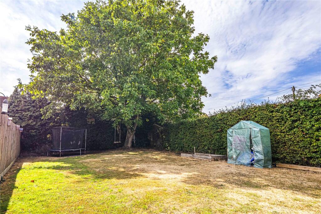House in Studham, Holywell - View 2