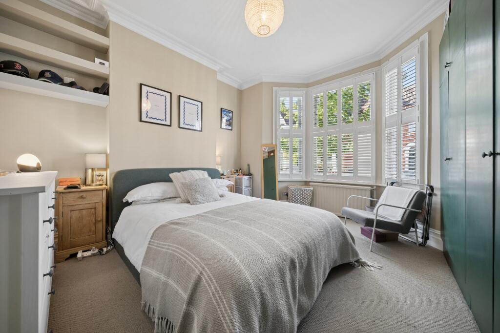 Apartment in London - View 5