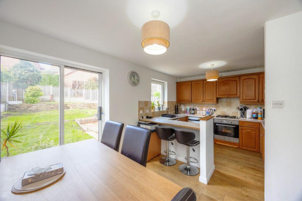 House in Barnsley, Dodworth - View 4