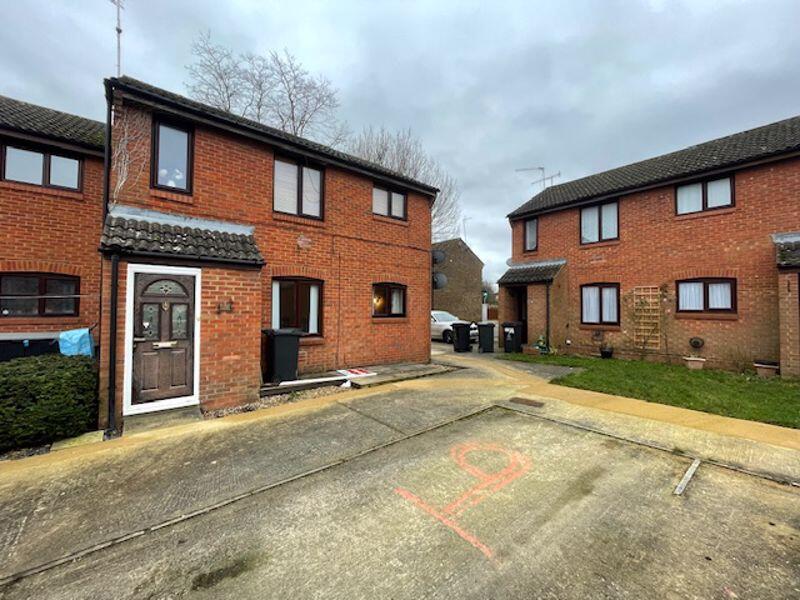 Main image of property: 1 Bedroom flat to rent, Speedwell Close, Haydon Wick