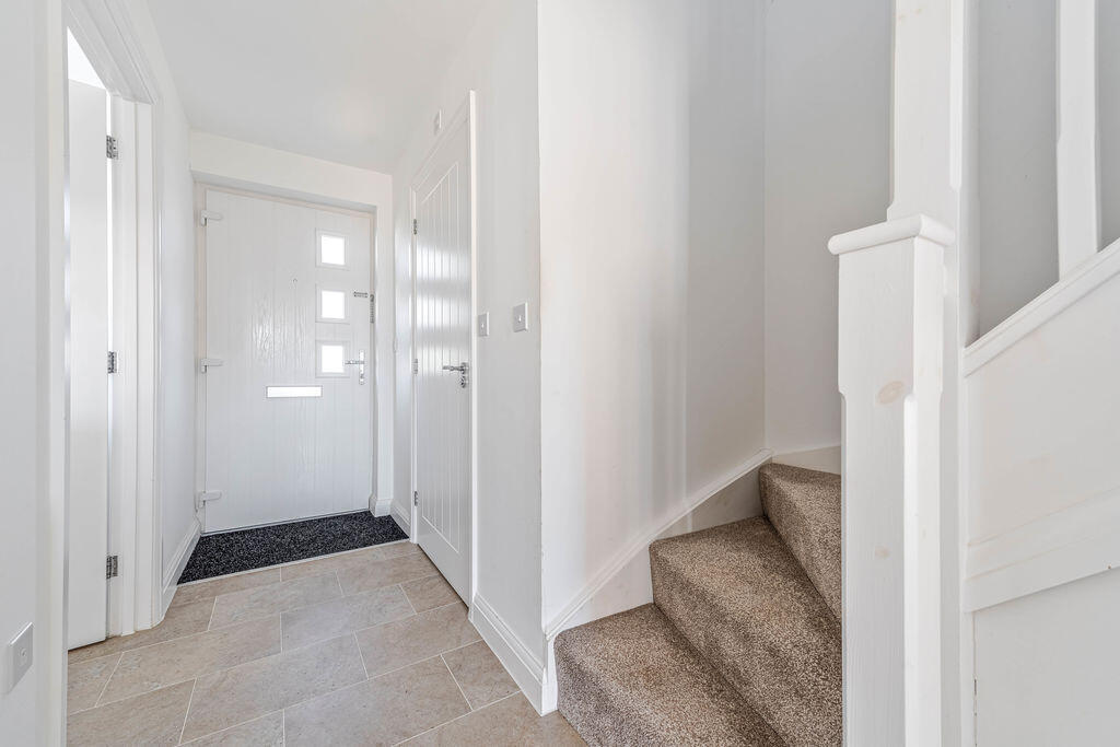 House in Weston-super-Mare, Locking Castle - More