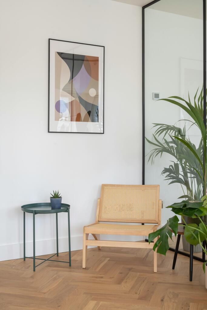 Breakout space