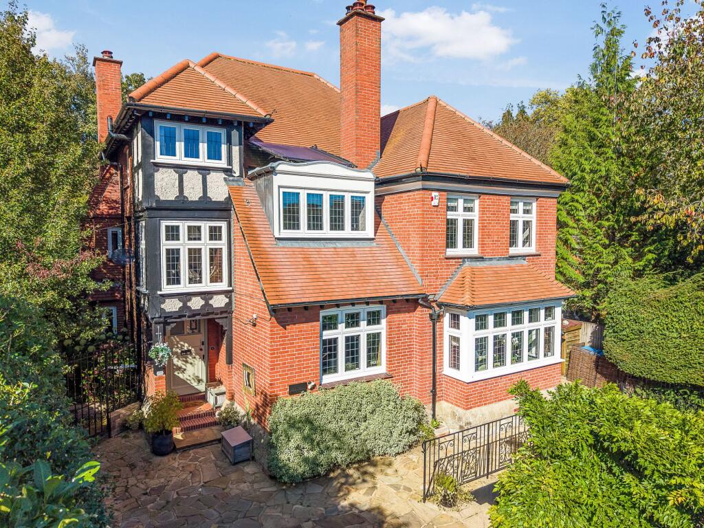 Main image of property: Wilderness Road, Oxted, RH8