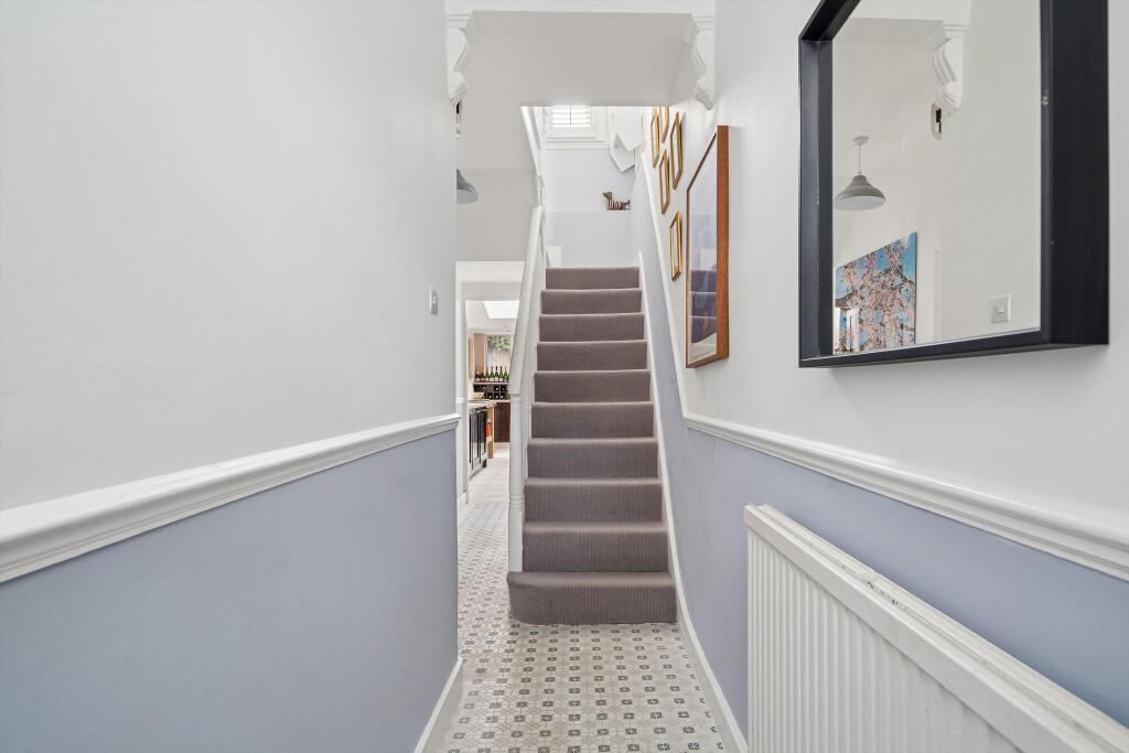 House in London - More