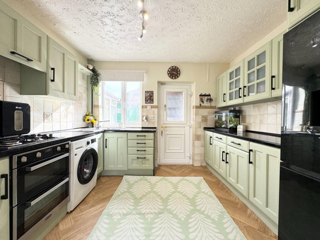 House in Sheffield, The Green, Penistone - View 2