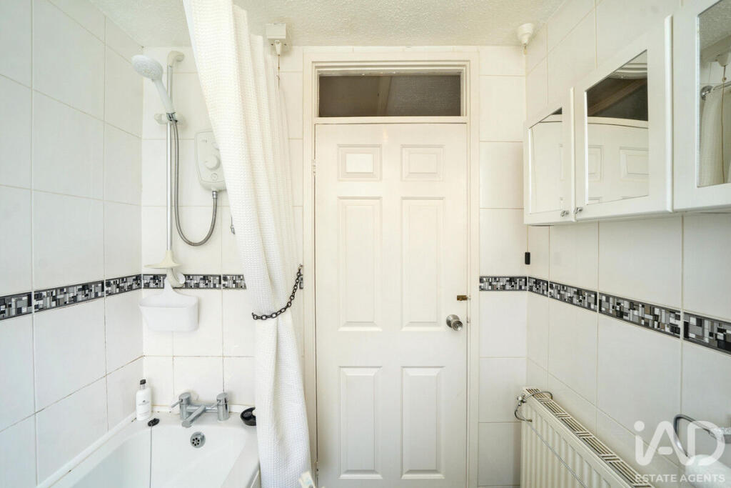 Additional image 32 of Packwood Road, Oldbury, B69