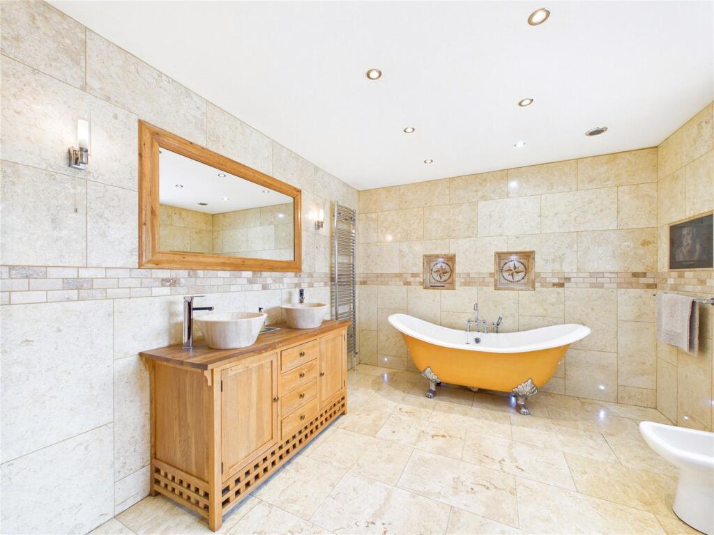 House in Swansea - View 5