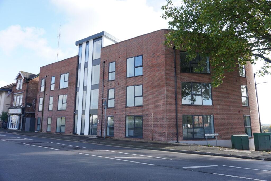 Woodborough Road, Nottingham, NG3
