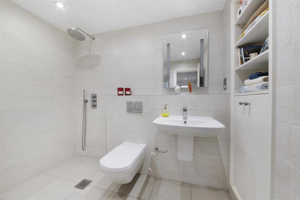 4 bedroom apartment for rent
