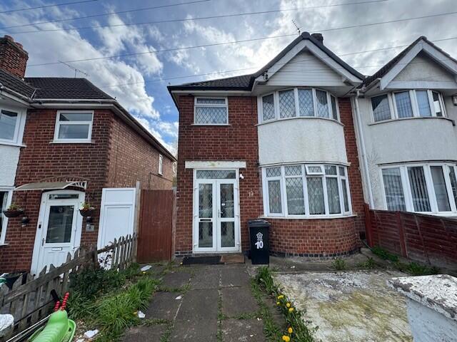Main image of property: Somerset Avenue, Leicester, LE4