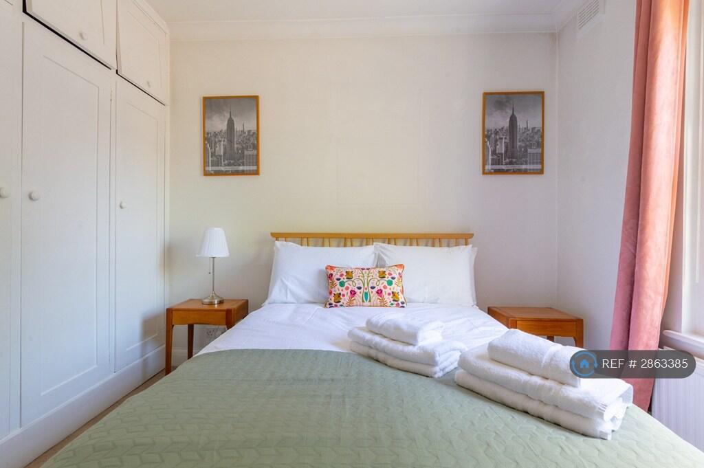 2 bedroom terraced house for rent
