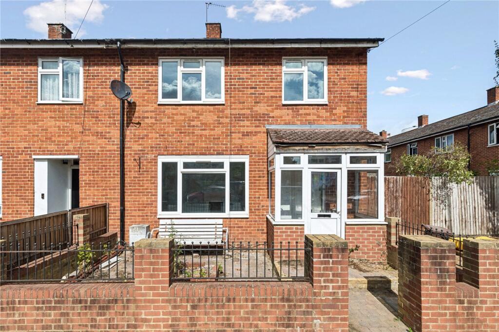 Main image of property: Deeside Road, London, SW17