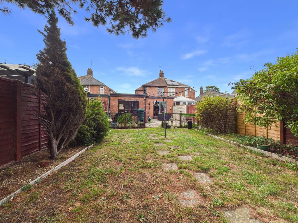 House in Peterborough - View 4