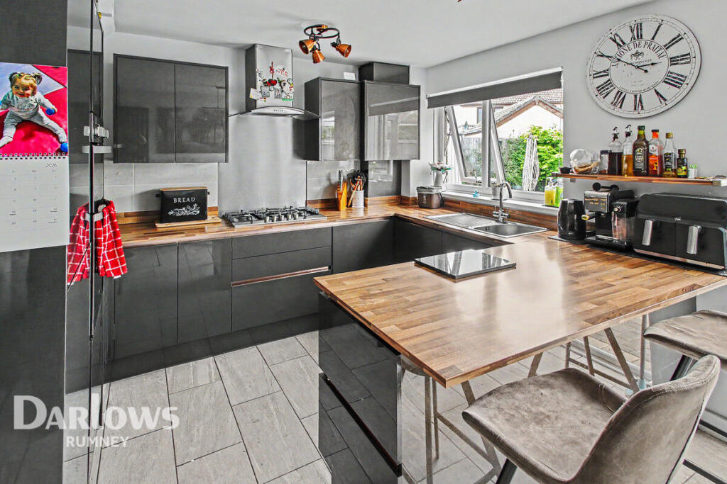 Aster Close, Cardiff photo 4
