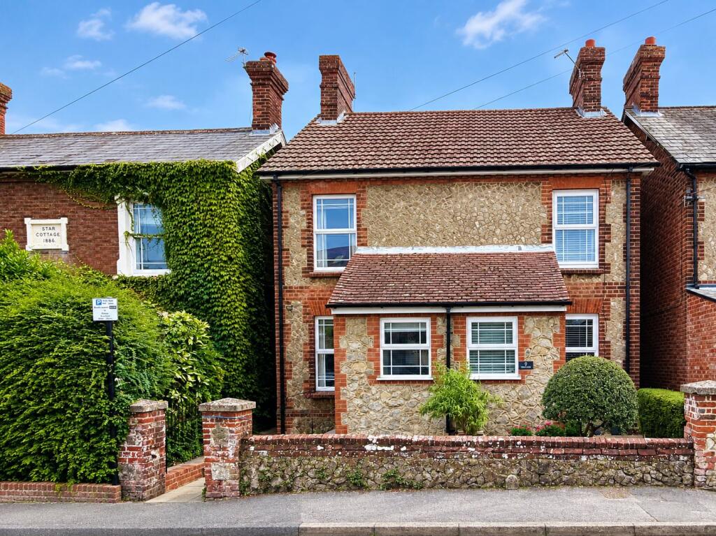Main image of property: Offham Road, West Malling, ME19 6RB