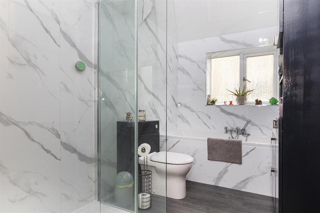 Additional image 34 of Moor Close Road, Queensbury, Bradford