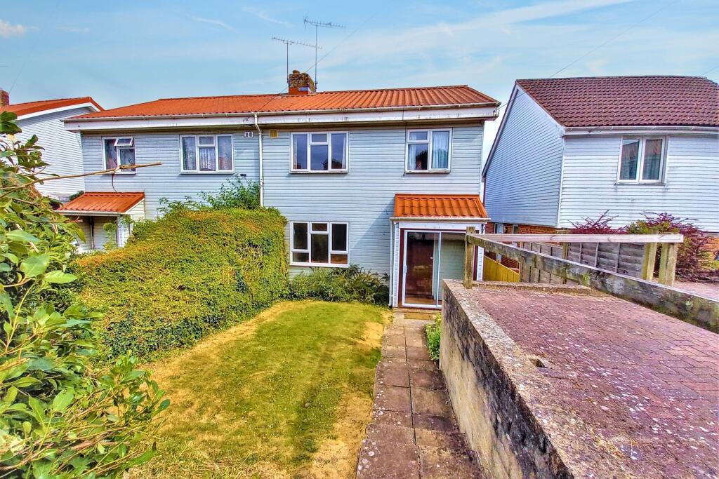 3-bed semi-detached on Stanmore, £325,000