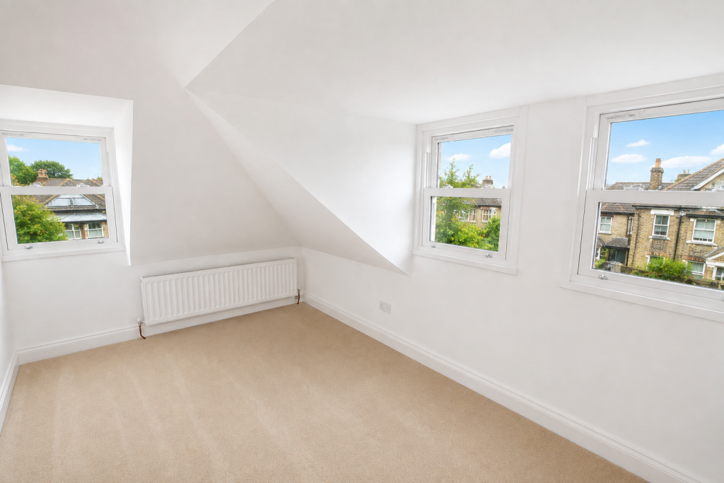 Apartment in Bromley, Farnborough Park - View 5