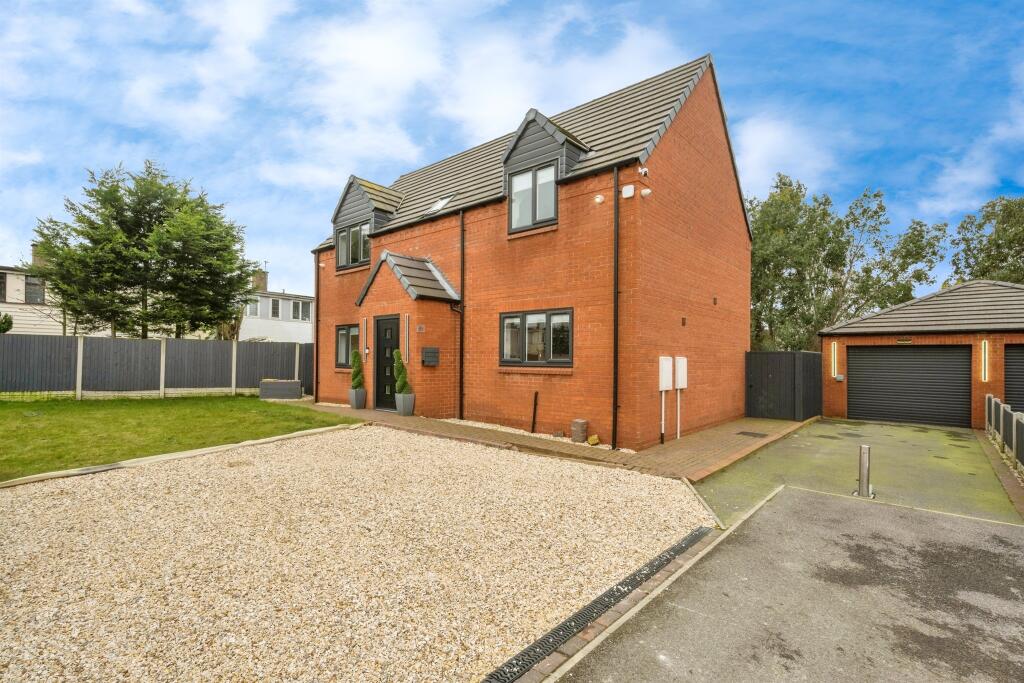 Main image of property: Station Road, Dunscroft, Doncaster