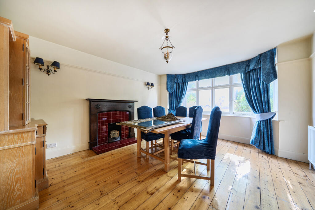 House in London - View 5