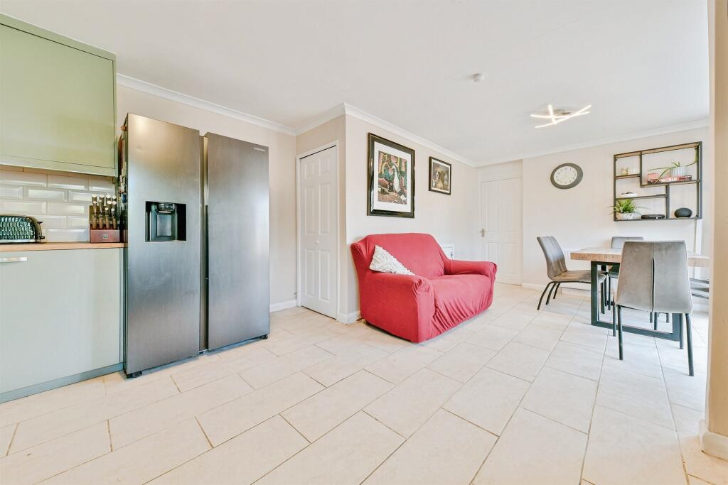 House in Stevenage - View 4