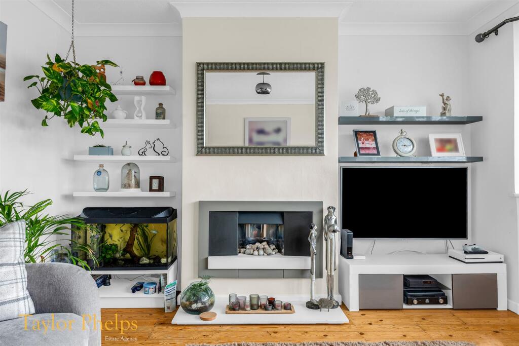 House in Stevenage - View 5
