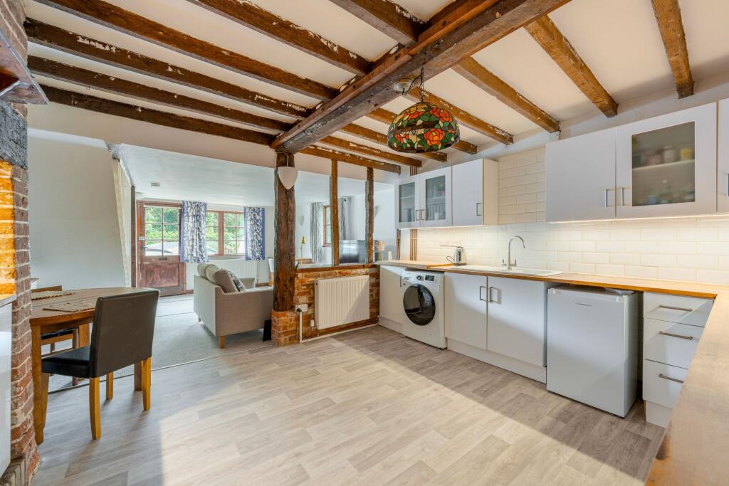 Broad Street, Harleston - View 5
