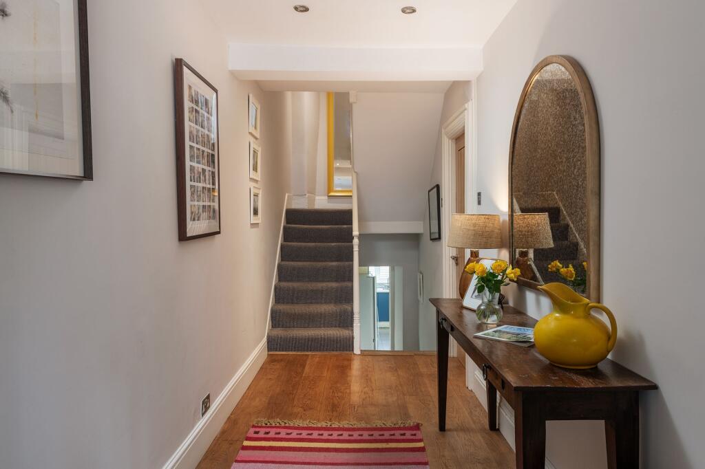 House in Torquay - View 5