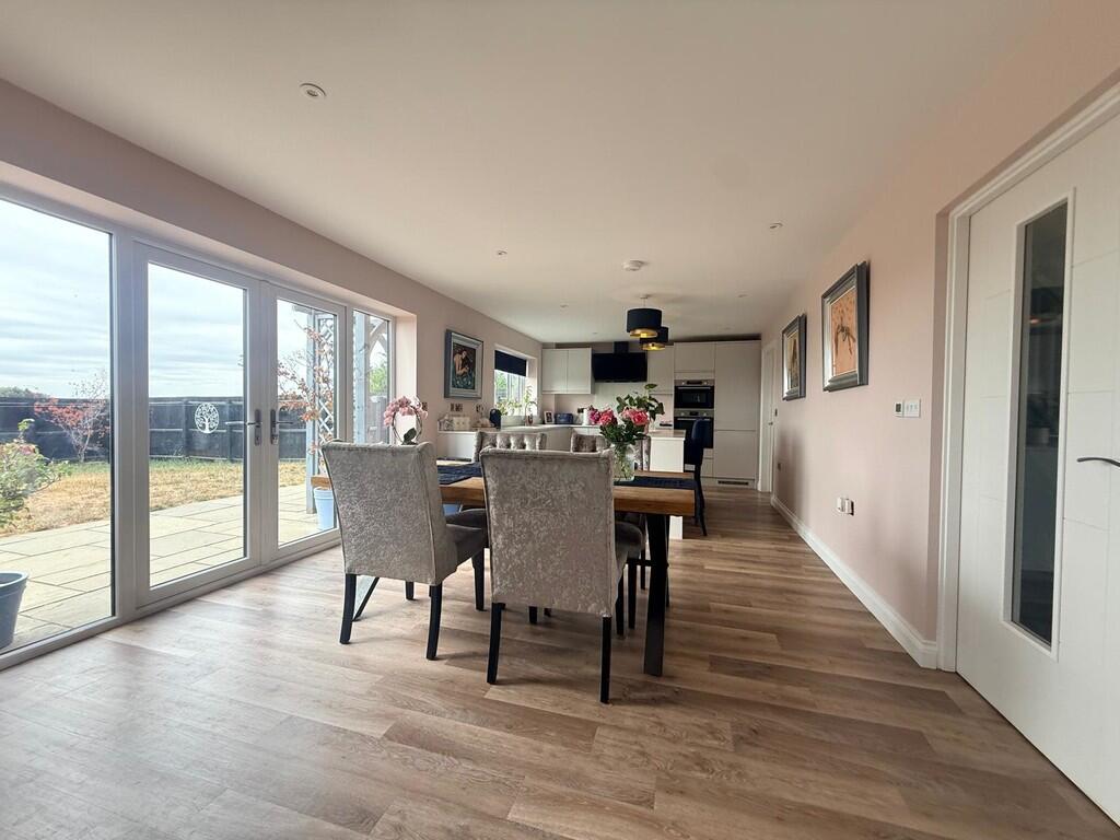May Meadows, Doddington, March, Cambs., PE15 photo 4