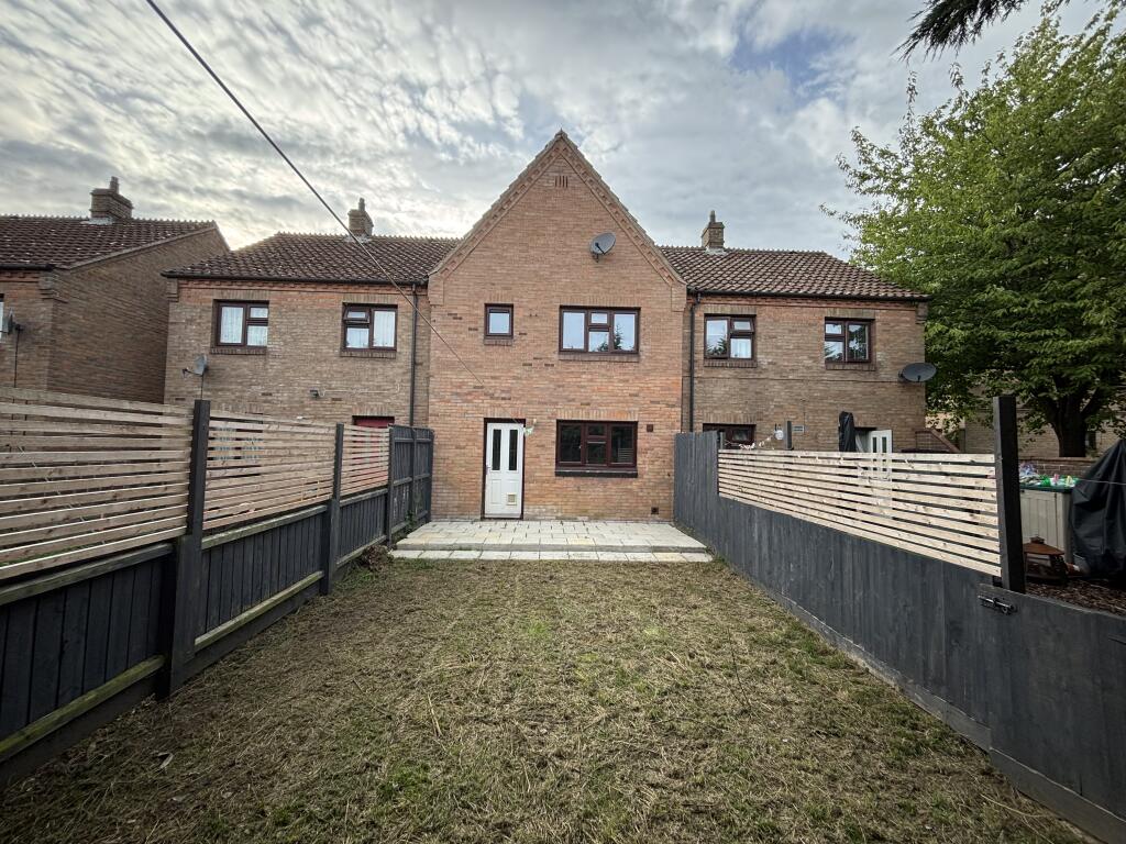 18 Sheep Meadow Close, Norwich, Norfolk NR5 0QQ photo 2