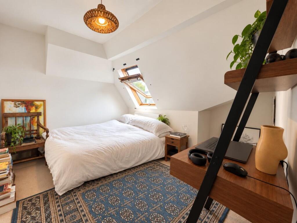 Apartment in London, Bellenden - View 2