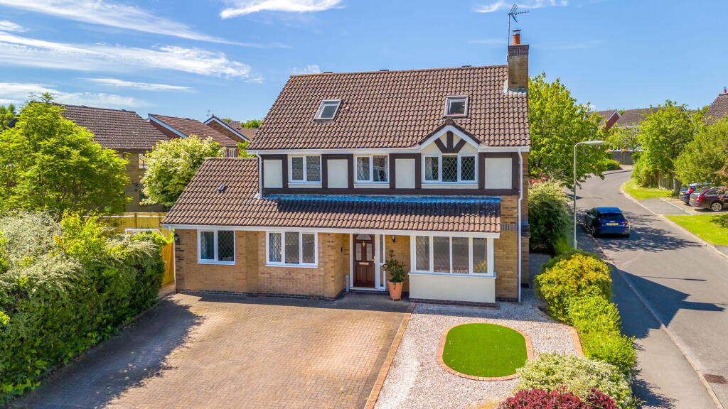 Main image of property: The Cornfields, Basingstoke