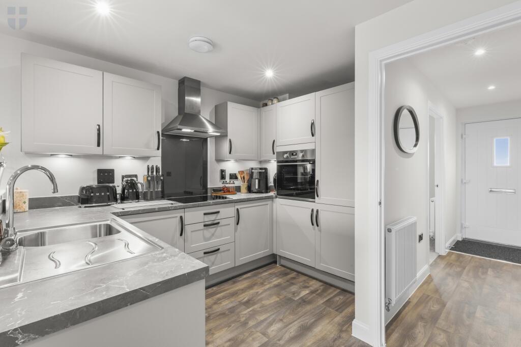House in Aylesbury, Orchard Green, Kingsbrook - View 5