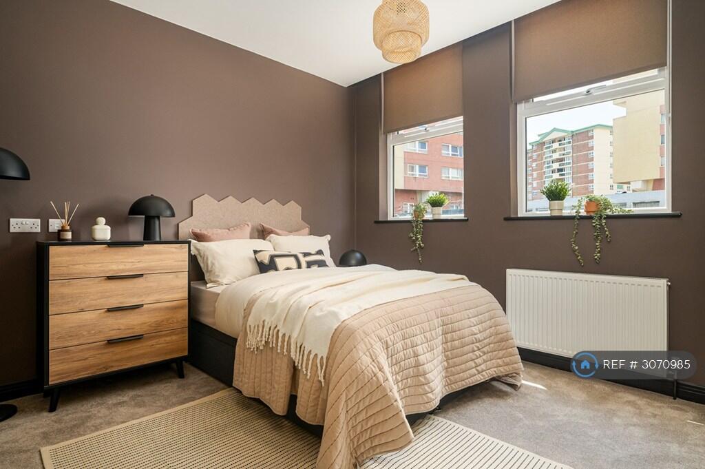 Main image of property: Wakefield, Wakefield, WF1