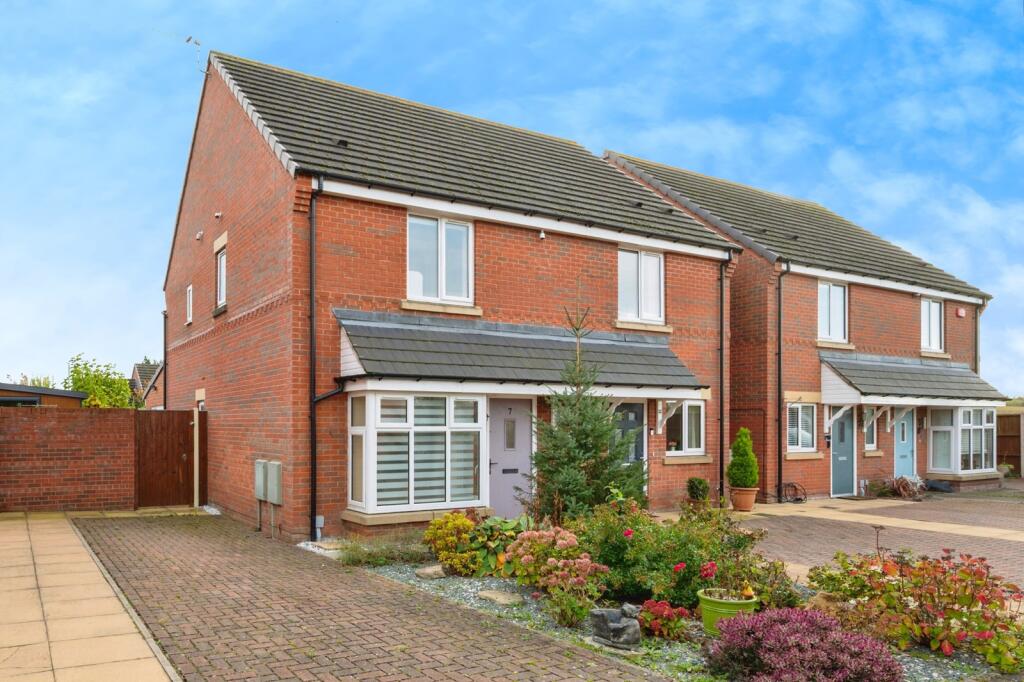 Main image of property: Highfield Avenue, Langwith Junction, Mansfield, Nottinghamshire, NG20