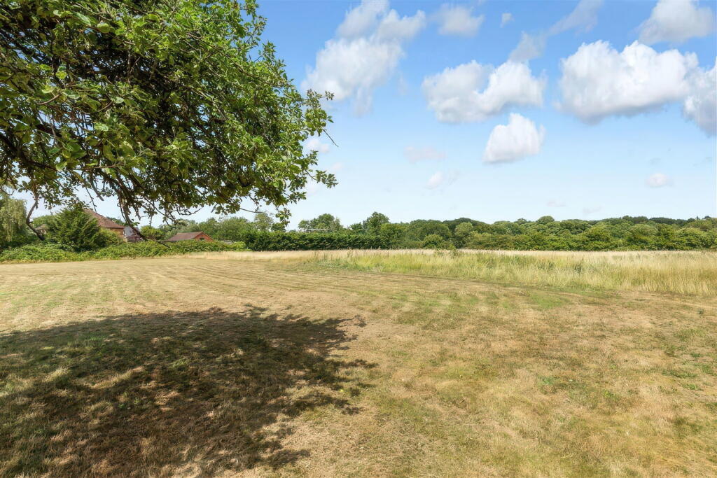 Additional image 45 of Pottersheath Road, Welwyn, AL6 9SY