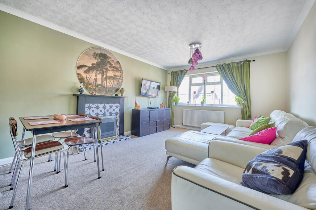 Beresford Road, St. Albans, Hertfordshire, AL1 photo 2