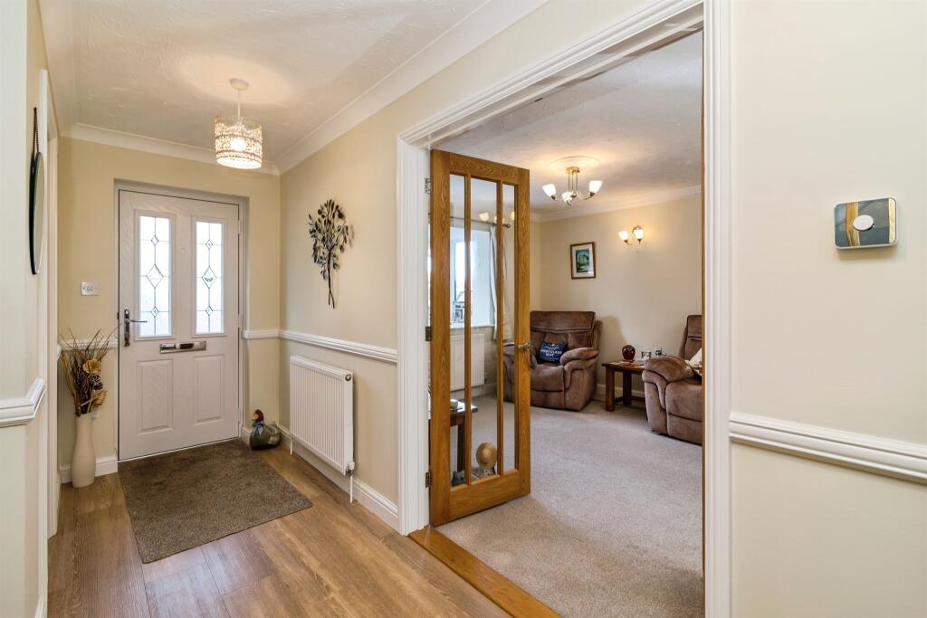 Dell Road, Lowestoft photo 3