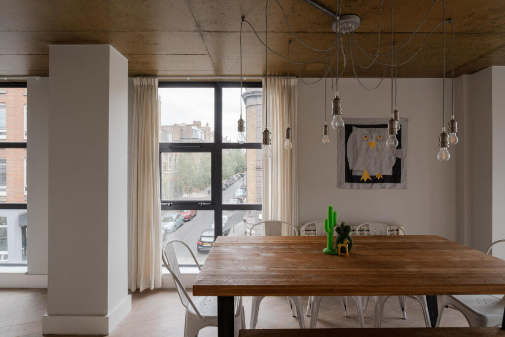 Apartment in London, Spitalfields, Whitechapel - View 3
